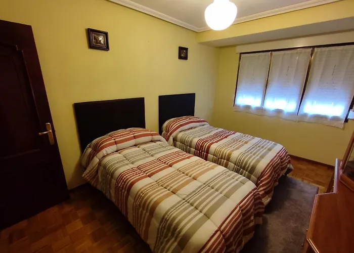 110a - Amplio 3 En * Gijón