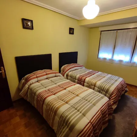 110a - Amplio 3 En * Gijón